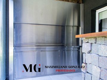Casa en venta, 6 ambientes. Terralagos, Canning