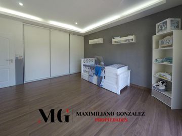 Casa en venta, 6 ambientes. Terralagos, Canning