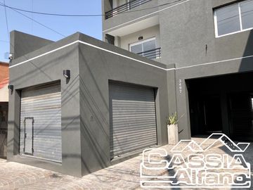 Local - Lanús Oeste
