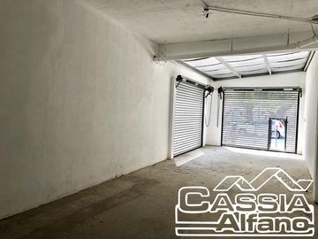 Local - Lanús Oeste