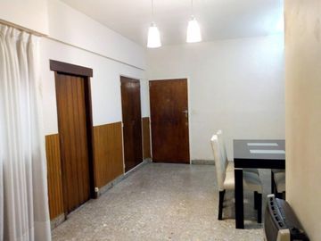 Mercedes 2300 - Departamento 2 Ambientes con Patio - Villa Devoto