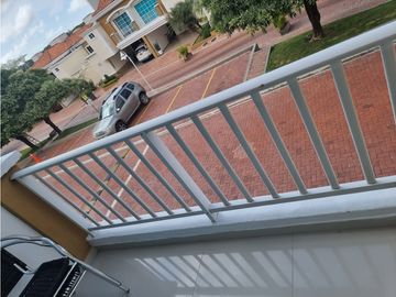 Vendo casa conjunto  Castellana Real