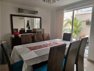 Vendo casa conjunto  Castellana Real
