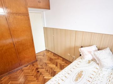 venta PH en PB al FRENTE con cochera, patio  y jardín ENTRADA INDEPENDIENTE