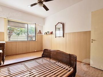 venta PH en PB al FRENTE con cochera, patio  y jardín ENTRADA INDEPENDIENTE