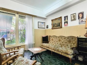 venta PH en PB al FRENTE con cochera, patio  y jardín ENTRADA INDEPENDIENTE