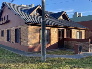 Casa - San Cayetano (Lujan)