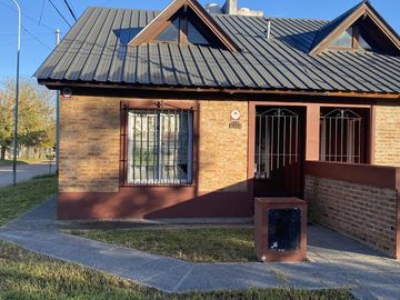 Casa - San Cayetano (Lujan)