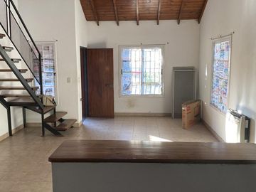 Casa - San Cayetano (Lujan)