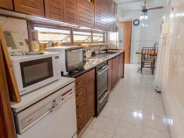 Granaderos y Rivadavia - Piso 145m2 -  4 amb con dep o escritorio-  cochera - balcon terraza