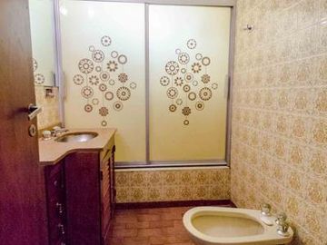 Granaderos y Rivadavia - Piso 145m2 -  4 amb con dep o escritorio-  cochera - balcon terraza