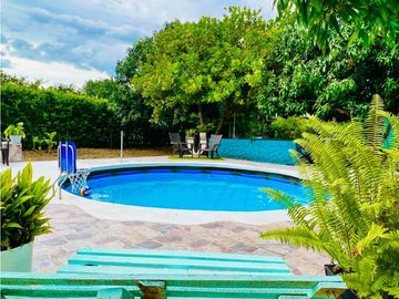CASA CAMPESTRE RICAURTE