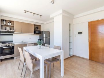 Semipiso 2 Ambientes con Balcón Terraza, cochera y parilla Belgrano APTO CREDITO y profesional