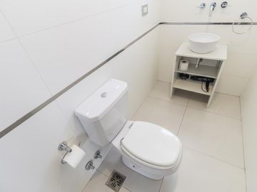 Semipiso 2 Ambientes con Balcón Terraza, cochera y parilla Belgrano APTO CREDITO y profesional