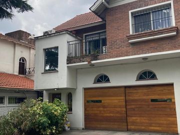 Casa quinta en venta - 6 dormitorios 5 baños - pileta - 3742 mts2 - Moreno