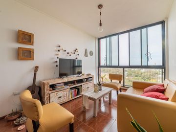 Departamento  de 3 dormitorios con ascensor piso alto Barrio  7 jefes