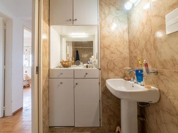 Departamento  de 3 dormitorios con ascensor piso alto Barrio  7 jefes