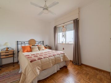 Departamento  de 3 dormitorios con ascensor piso alto Barrio  7 jefes