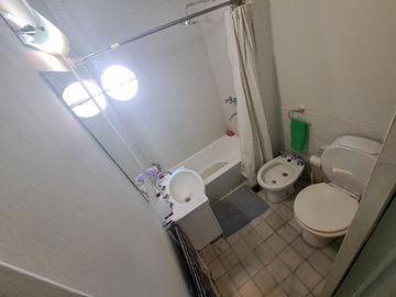 Departamento triplex  en venta Mt de Alvear Guemes Nueva Córdoba