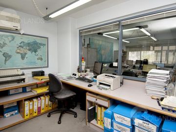 OFICINA EN VENTA EN EL CENTRO TUCUMAN AL 300 - 71M2