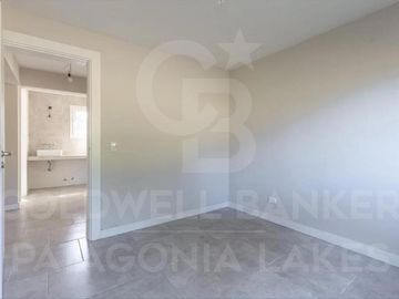 VENTA casa 4 ambientes 126 m2, 500 m2 de lote, amoblada, Bar