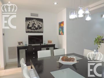 Venta - Casa -  Hermosa - Lanús Este