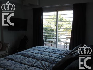 Venta - Casa -  Hermosa - Lanús Este
