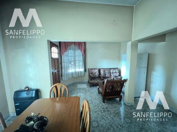 Casa en Venta - Bernal Oeste - Quilmes
