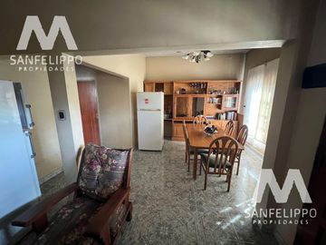 Casa en Venta - Bernal Oeste - Quilmes