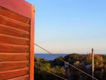 ¡Hermoso dúplex de tres ambientes, en complejo a 40 metros del mar! Mar del Tuyu