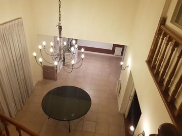 Casa de categoría en Jockey Club