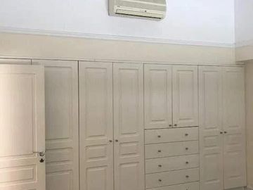 Casa de categoría en Jockey Club