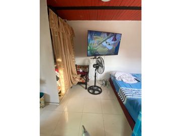 VENTA DE CASA 3 PISOS EN VILLA DEL PRADO CW 8199948 YMQ