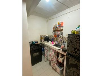 VENTA DE CASA 3 PISOS EN VILLA DEL PRADO CW 8199948 YMQ
