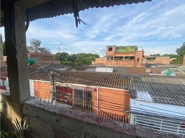 VENTA DE CASA 3 PISOS EN VILLA DEL PRADO CW 8199948 YMQ