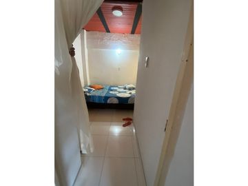 VENTA DE CASA 3 PISOS EN VILLA DEL PRADO CW 8199948 YMQ