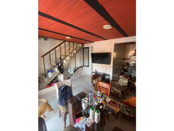 VENTA DE CASA 3 PISOS EN VILLA DEL PRADO CW 8199948 YMQ