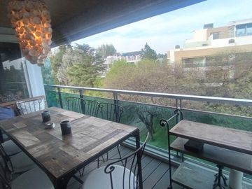 Departamento en venta en Vilanova , villa belgrano, 2 dormitorios , tres baños , 2 cocheras