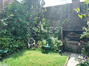 Amplia casa 7 ambientes - barrio parque san andrés