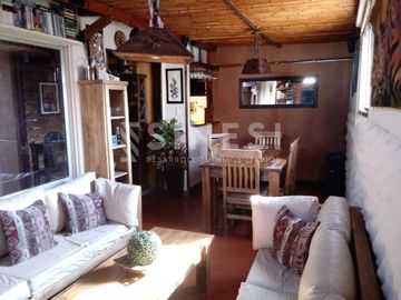 Amplia casa 7 ambientes - barrio parque san andrés