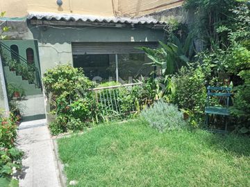 Amplia casa 7 ambientes - barrio parque san andrés