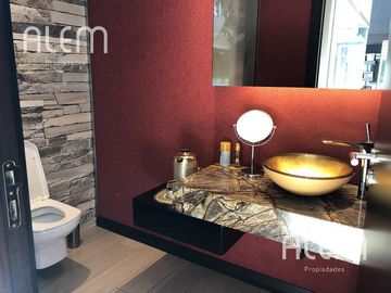 Casa en venta en St. Thomas Canning | Triple lote