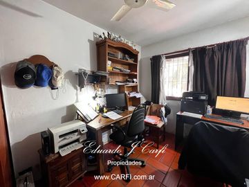 Venta de casa 4 ambientes