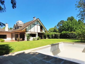 Casa - Country Carlos Pellegrini