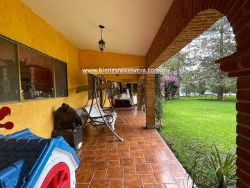 CASA EN VENTA EN GRANJAS RESIDENCIALES EN TEQUISQUIPAN. Pili