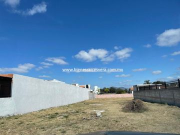 TERRENO EN VENTA EN REAL DEL CIERVO TEQUISQUIAPAN. Sergio