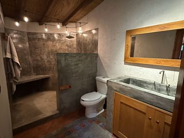 Casa campirana rodeada de naturaleza en el Fresno, Valle de Bravo