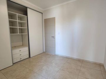 DEPARTAMENTO 2 AMBIENTES EN CASEROS