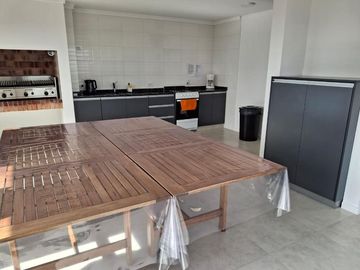 Departamento en venta - 2 Dormitorios 2 Baños - Cochera - 78Mts2 - Mar del Plata