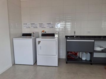 Departamento en venta - 2 Dormitorios 2 Baños - Cochera - 78Mts2 - Mar del Plata